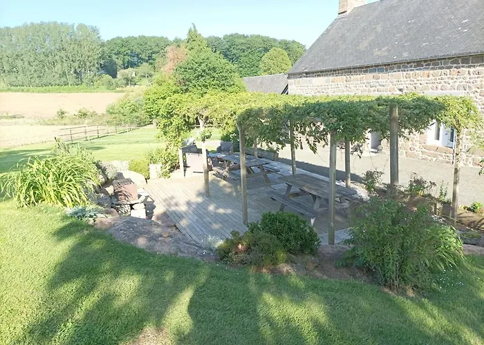 Les Rocailles Guest house La Foret-Auvray